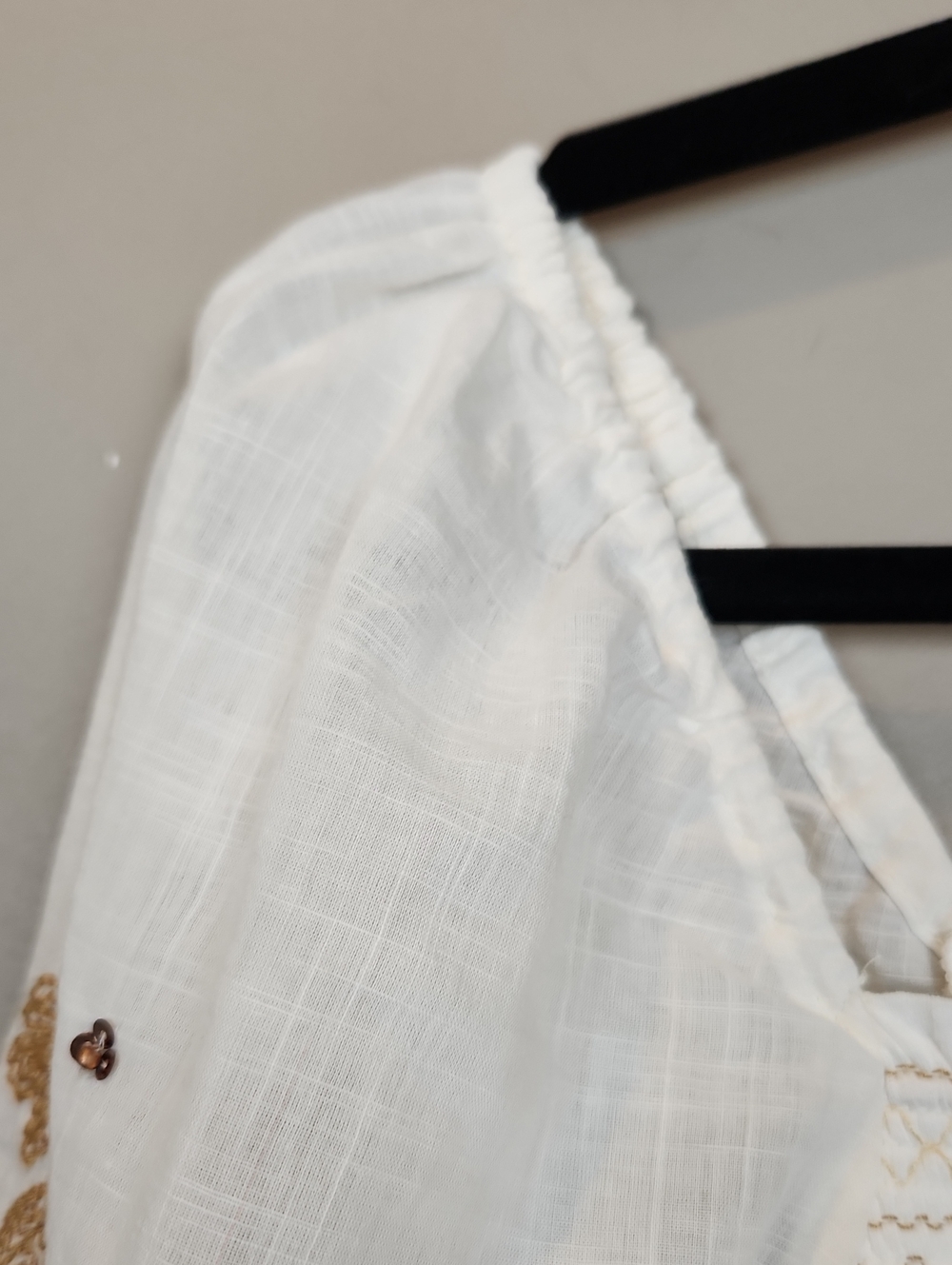 By Anthropologie Smocked Embroidered Square-Neck Blouse Size XS - Picture 8 of 12